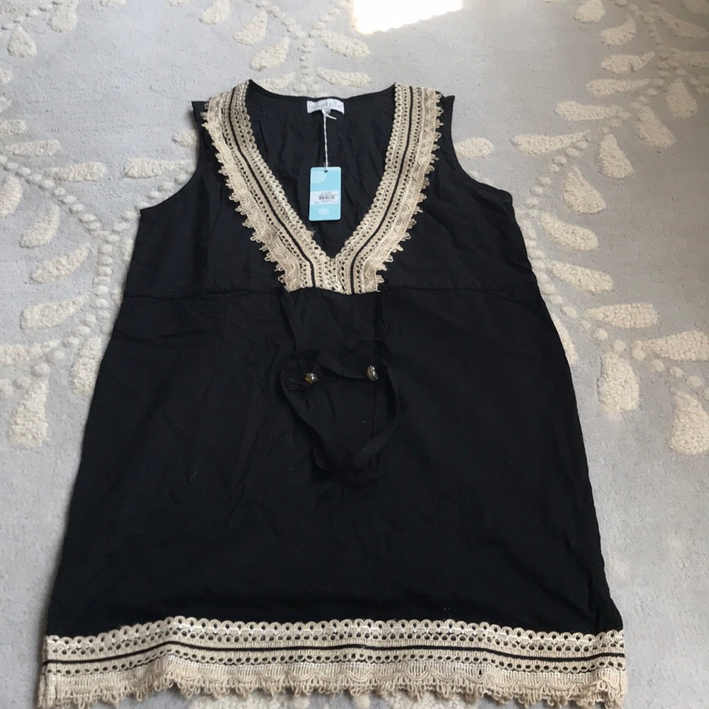 Beach to bar cover up by mud pie
